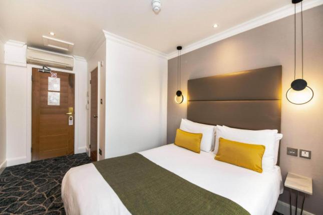 Queens Park Premier London Hyde Park Экстерьер фото