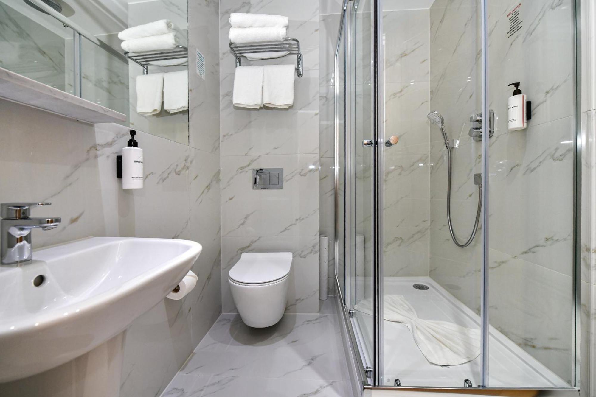 Queens Park Premier London Hyde Park Экстерьер фото